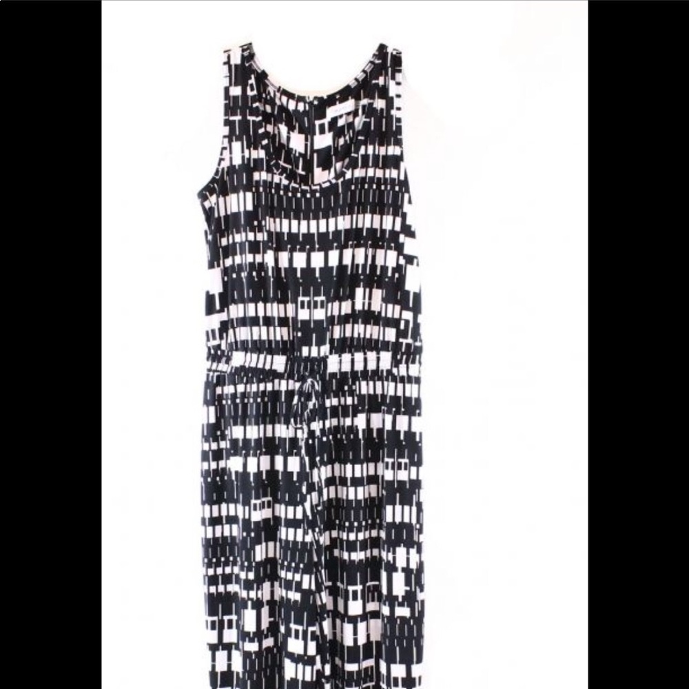 🖤Calvin Klein sleeveless jumpsuit🖤